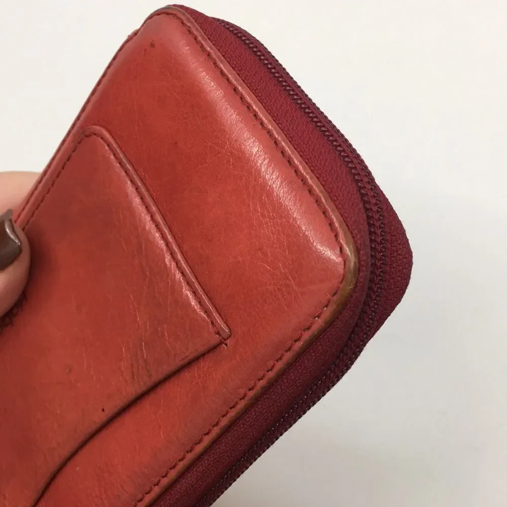 Hobo International Red Leather Zippy Accordion Zip Around Wallet